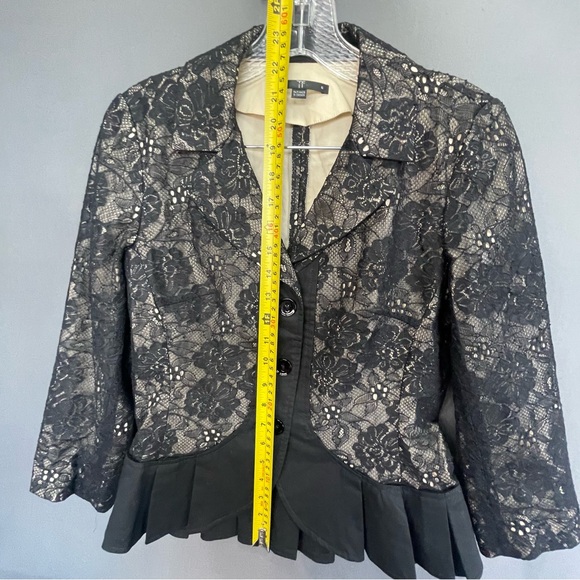 Teenflo floral black lace and pleated button down blazer office attire - Picture 7 of 12